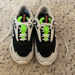 Nike Air Max size youth 3.5